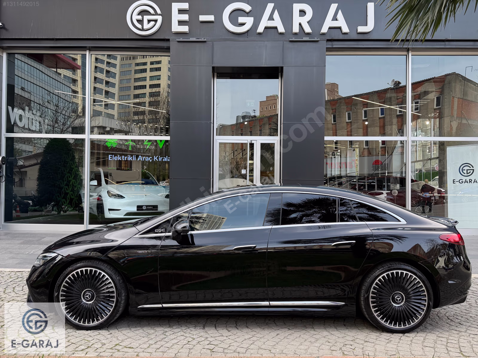2025 MERCEDES EQE 53 AMG TRACKPACE AKS MASAJ CARBON - Görsel 3
