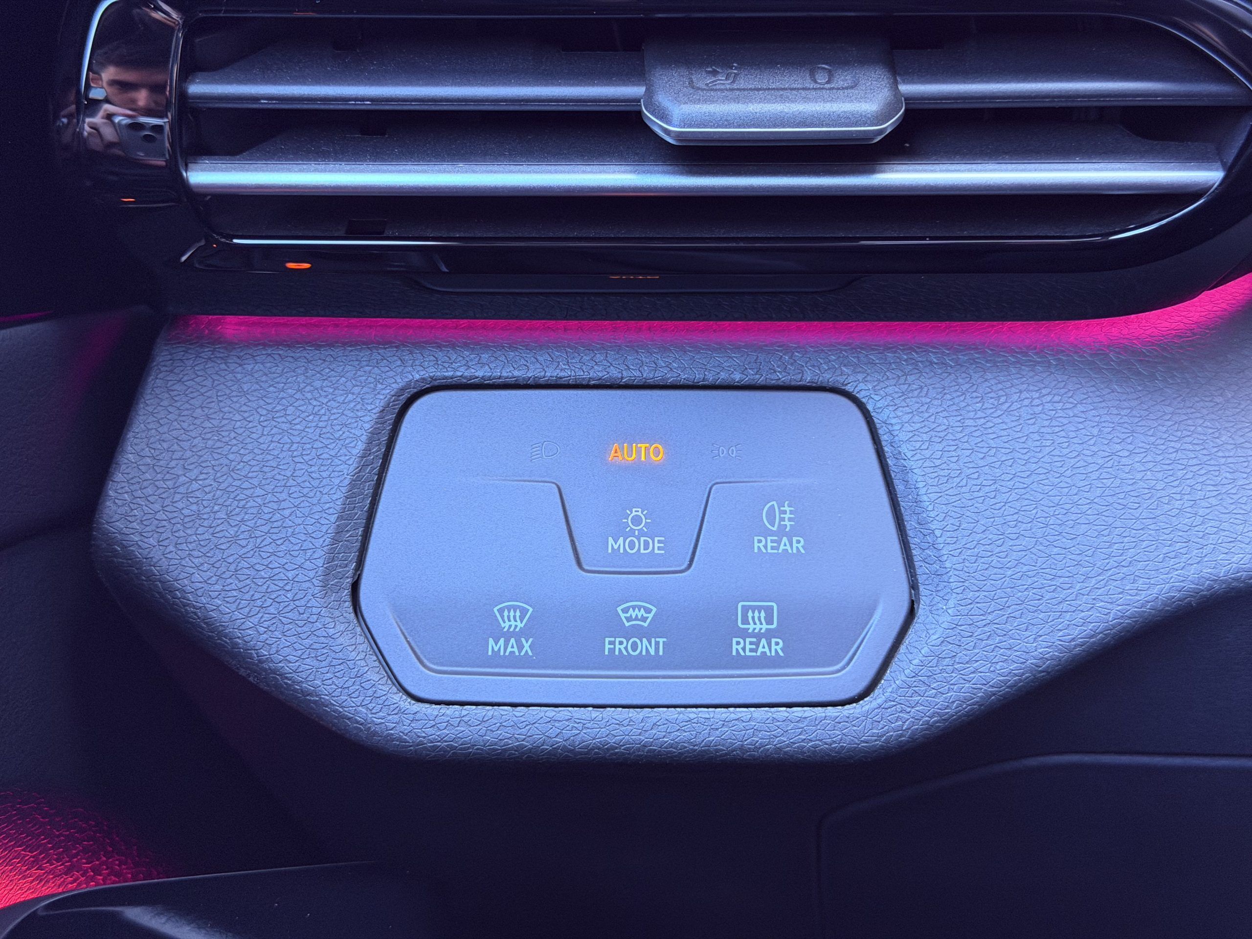 2024 VOLKSWAGEN ID . 4 PURE 125 KW BAYİ CAM TAVAN - Görsel 7